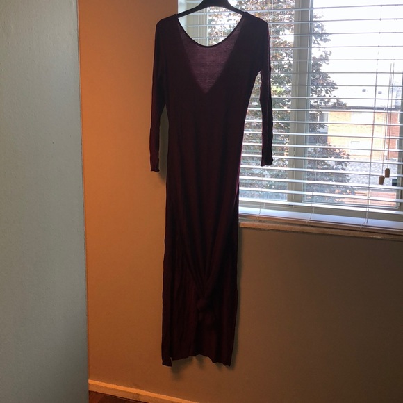 Sexy Burgundy Dress - Picture 4 of 4